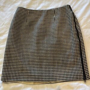 Emporio Armani Skirt 42